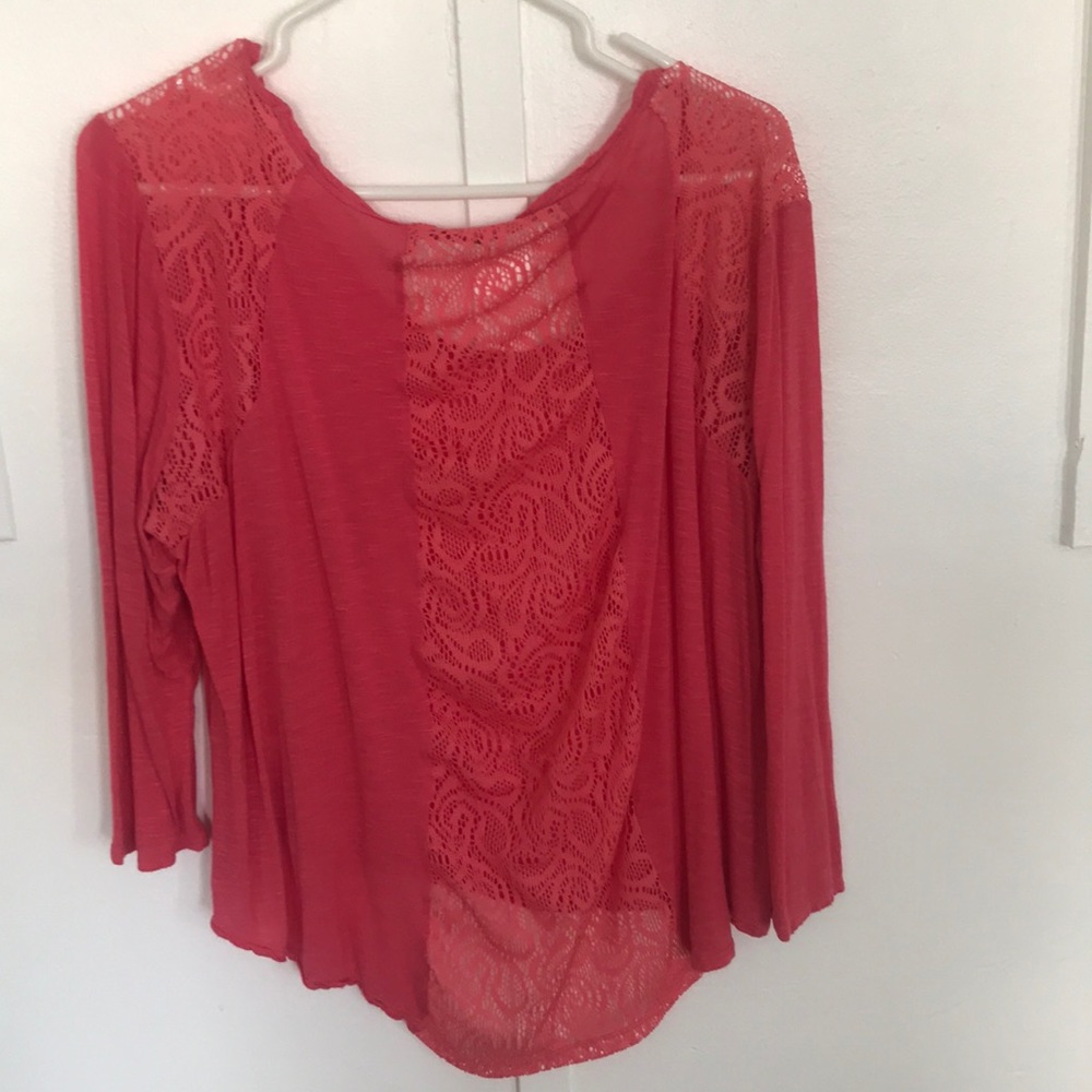 Pink top - Picture 3 of 3